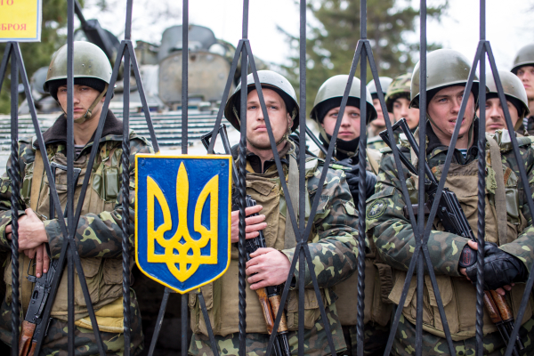 В центре Киева идут настоящие бои между "Беркутом" и радикалами: двое убитых  - Страница 6 Ukrarmiya