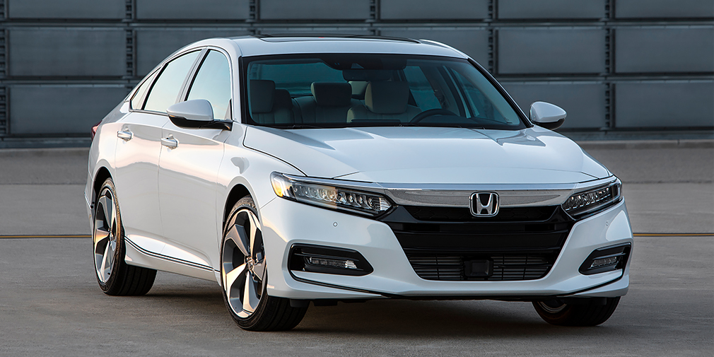 Honda представила новое поколение седана Accord