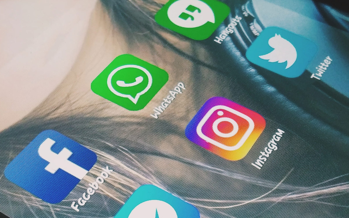 Таганский суд оштрафовал WhatsApp, Facebook и Twitter на 36 миллионов рублей