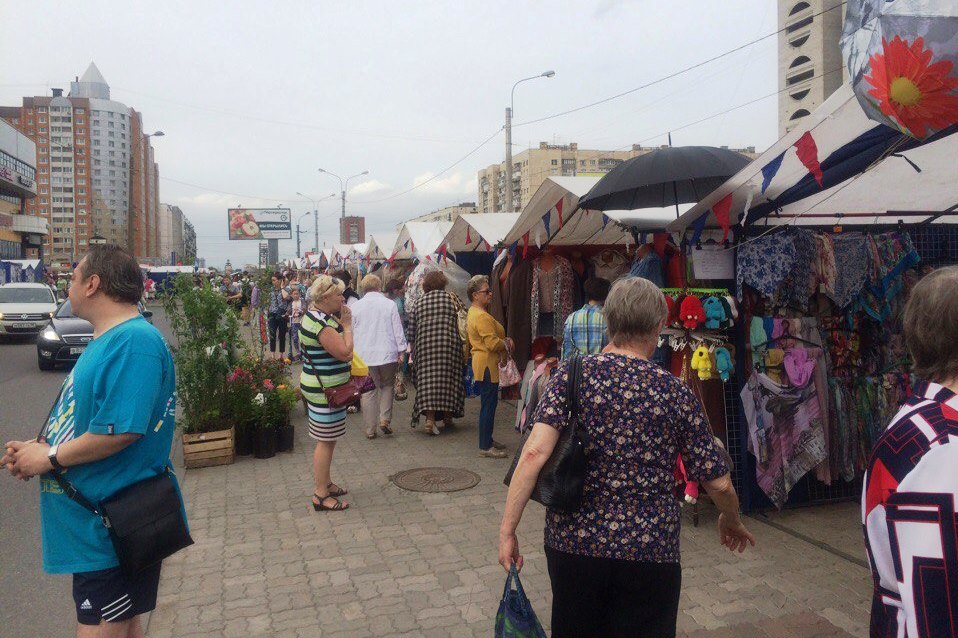 Фестиваль вместо ярмарки: как в Выборгском районе закон обошли
