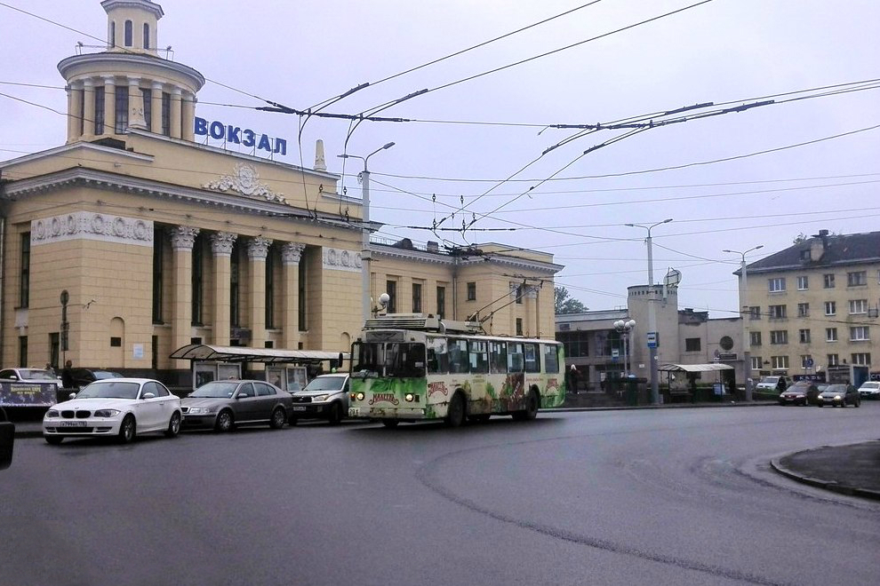 Петрозаводск поднимают на рога городского транспорта
