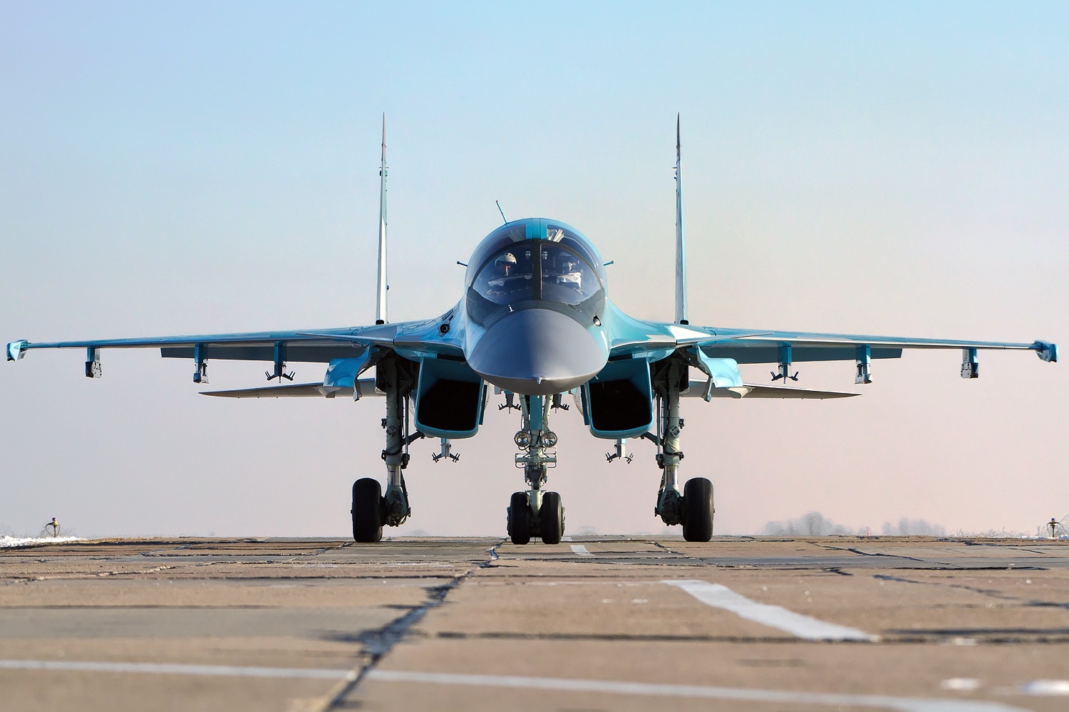 ВКС России получат более 90 бомбардировщиков Су-34