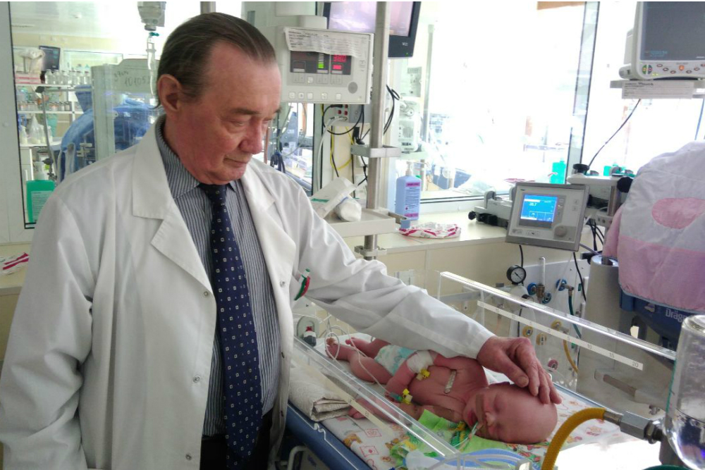 Как в Петербурге спасают самых тяжелых новорожденных