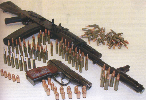 В метро Петербурга нашли сотни единиц огнестрельного оружия